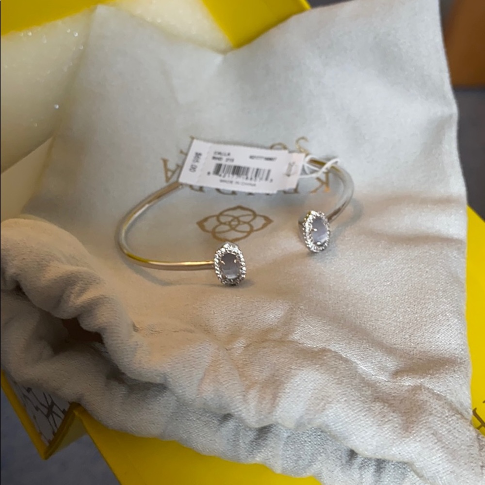Brand new Kendra Scott bracelet!!